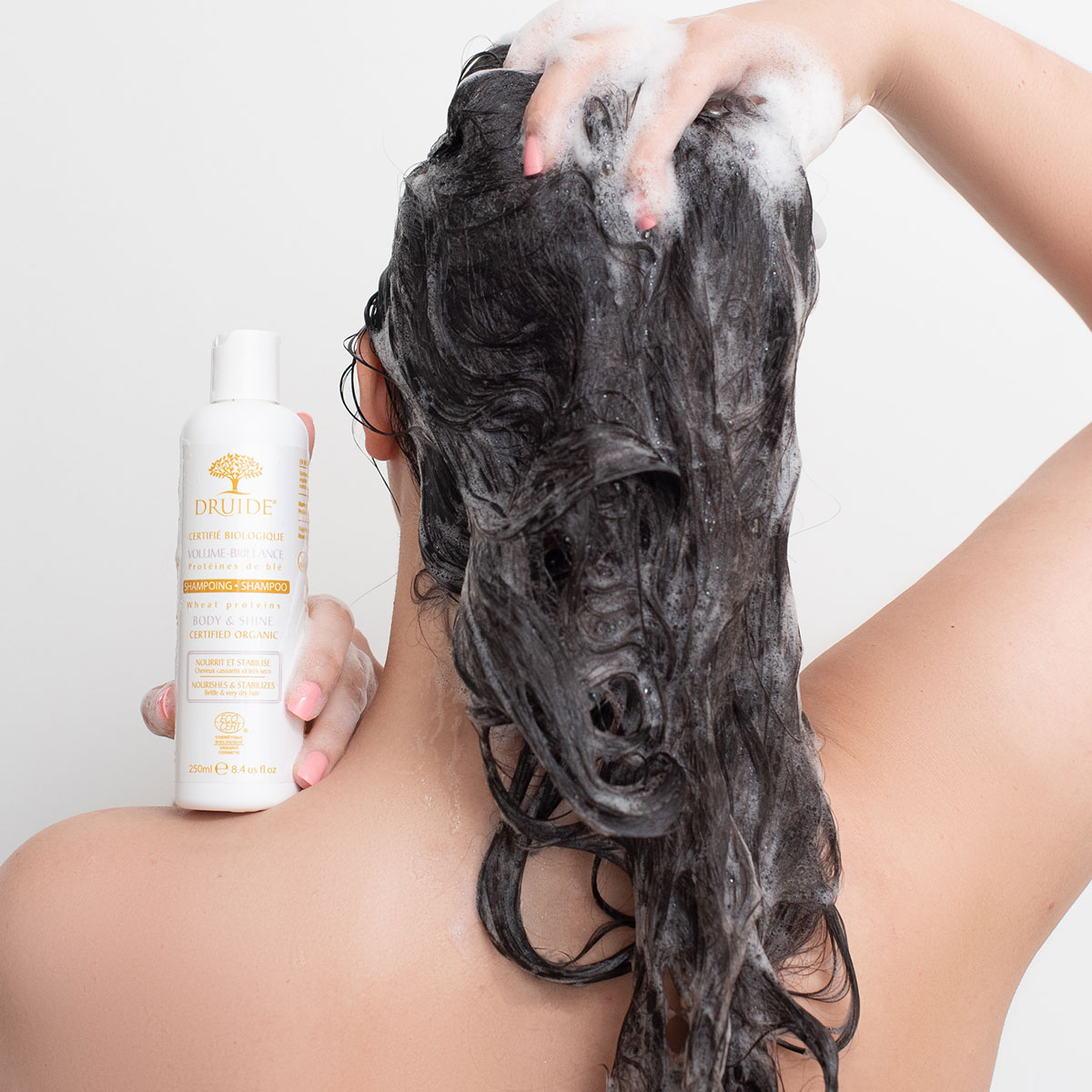 Body & Shine Shampoo - Image 2